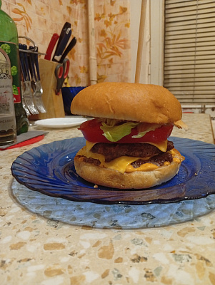 Товар Котлеты для бургера из лосятины (упак. 4шт)